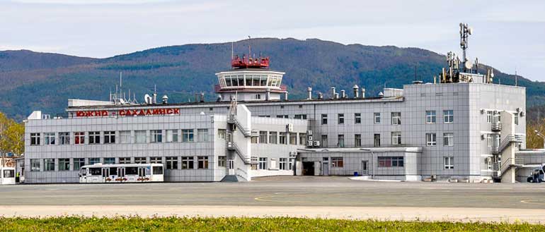 Аэропорт Южно-Сахалинск онлайн табло, расписание рейсов, справочная, авиабилеты